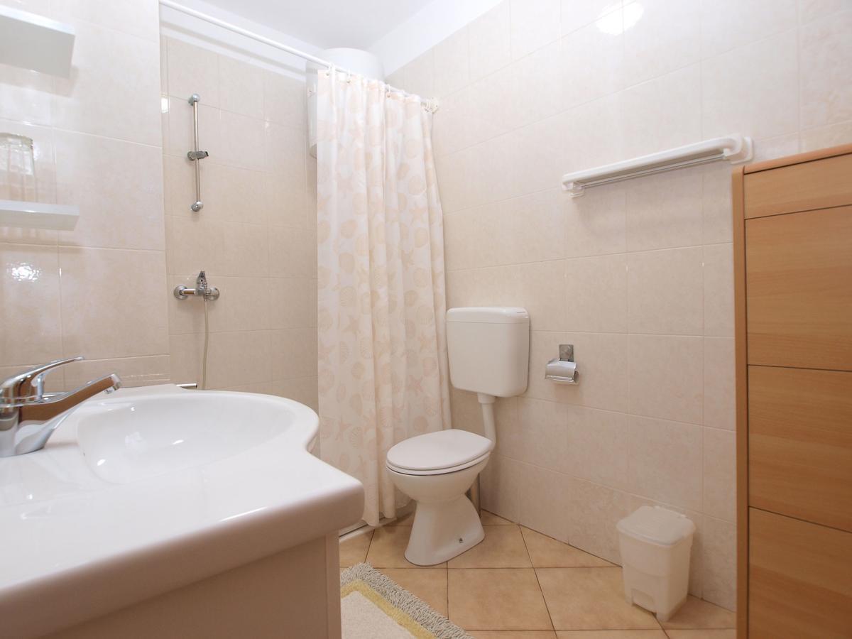 Apartment Nevenka 1482 Медулин Екстер'єр фото