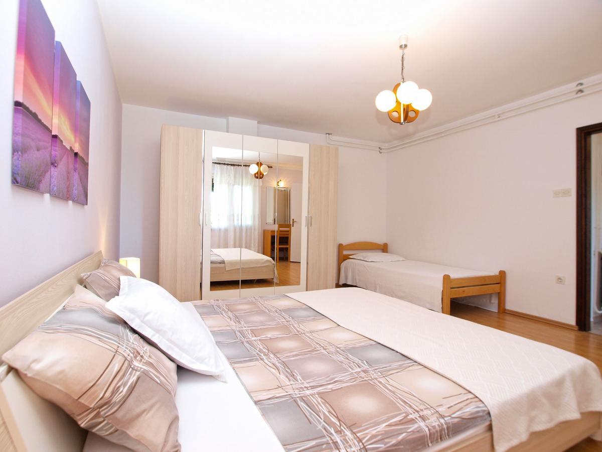 Apartment Nevenka 1482 Медулин Екстер'єр фото