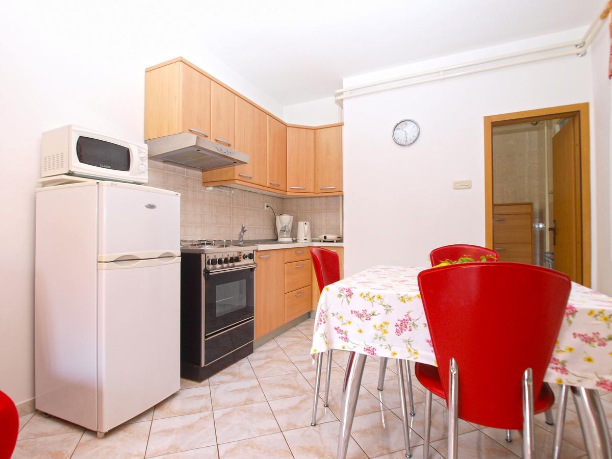 Apartment Nevenka 1482 Медулин Екстер'єр фото
